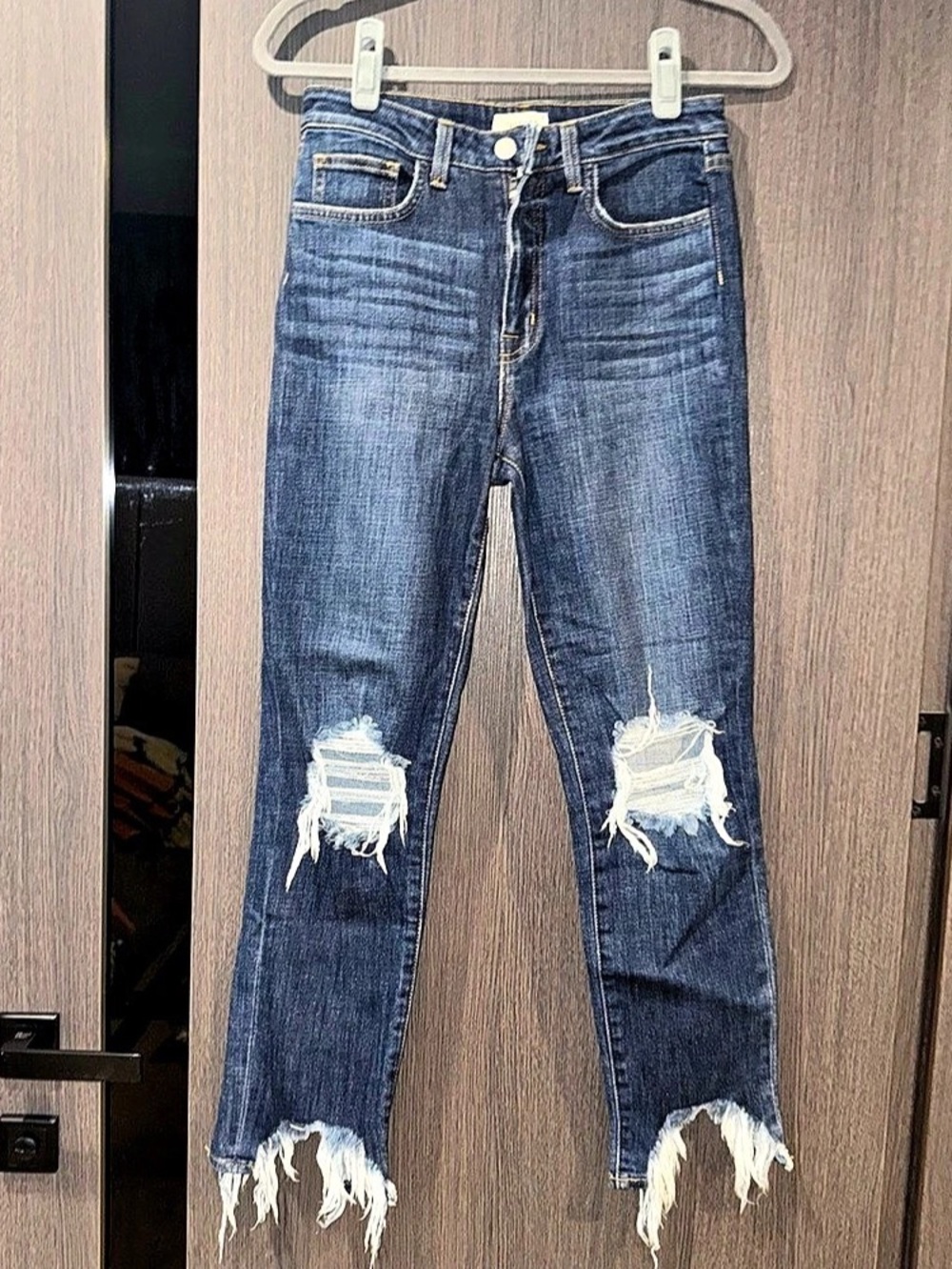 L'AGENCE Distressed Skinny Jeans in Blue Waist 27
